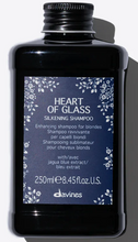 Load image into Gallery viewer, Davines Heart Of Glass Silkening Shampoo
